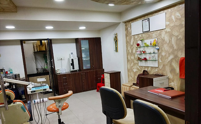 Aastha Dental Care & Implant Centre, Satellite - Dentists in Ahmedabad